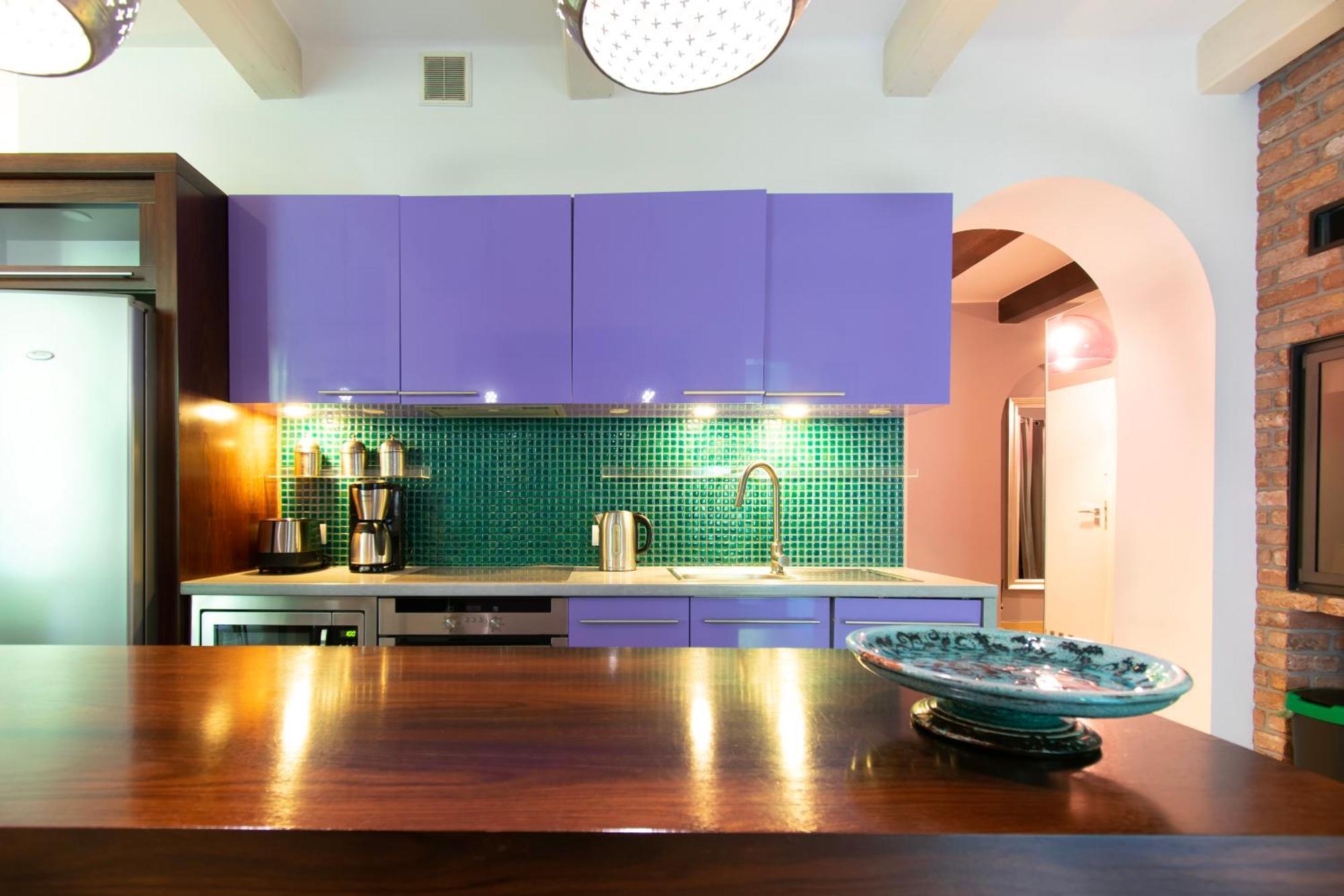Spacious 3br With Ac In Living Room, 2 Balconies Krakow