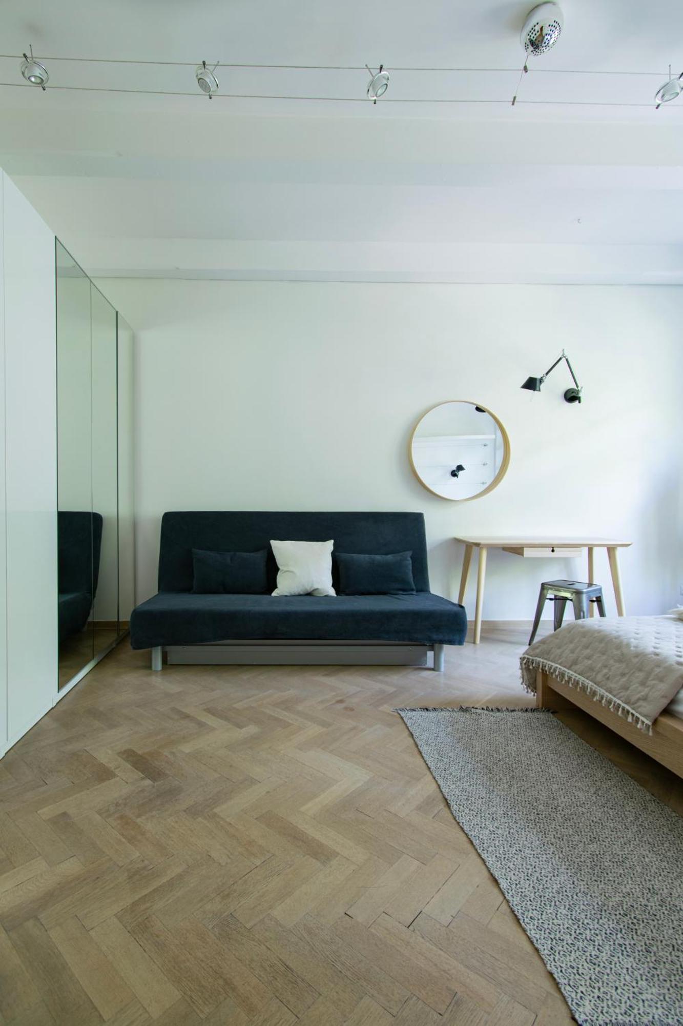 Spacious 3br With Ac In Living Room, 2 Balconies Krakau